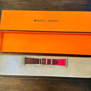 Hermes Apple watch band pink/burgandy